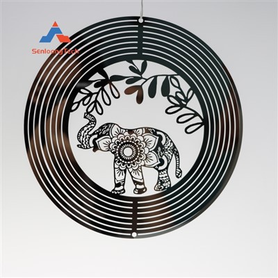 حلبة الرياح المعدنية المحفورة